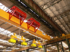 Special bridge cranes with cantilevered hoists, NYPRO Přerov