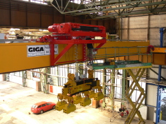 Special bridge cranes with cantilevered hoists, NYPRO Přerov