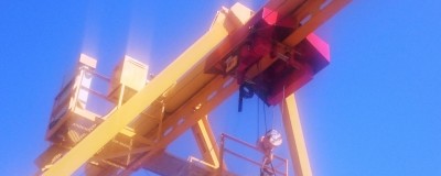 Electric wire-rope hoist pro outdoor gantry crane, Nachodka Port, Russia