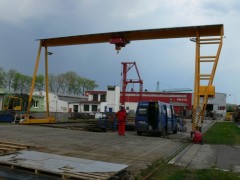 GPMJ 8t:13m outdoor gantry crane, Monte Perov, 2012, general view