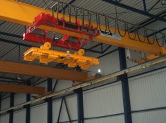 Bridge crane GJMJ 4,4t magnet, with rope stabilization